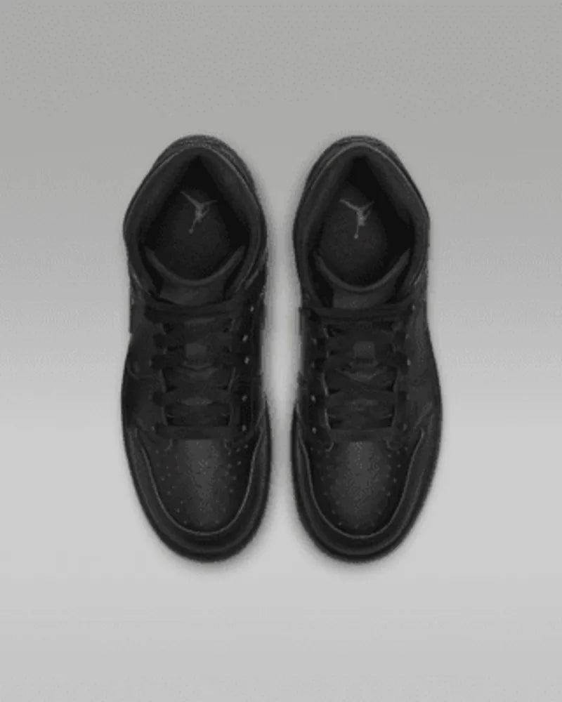 Black/Black/Black