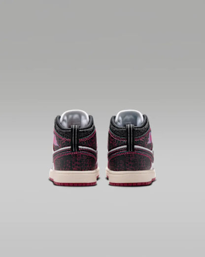 Sweet Beet/Off Noir/White/Desert Pink