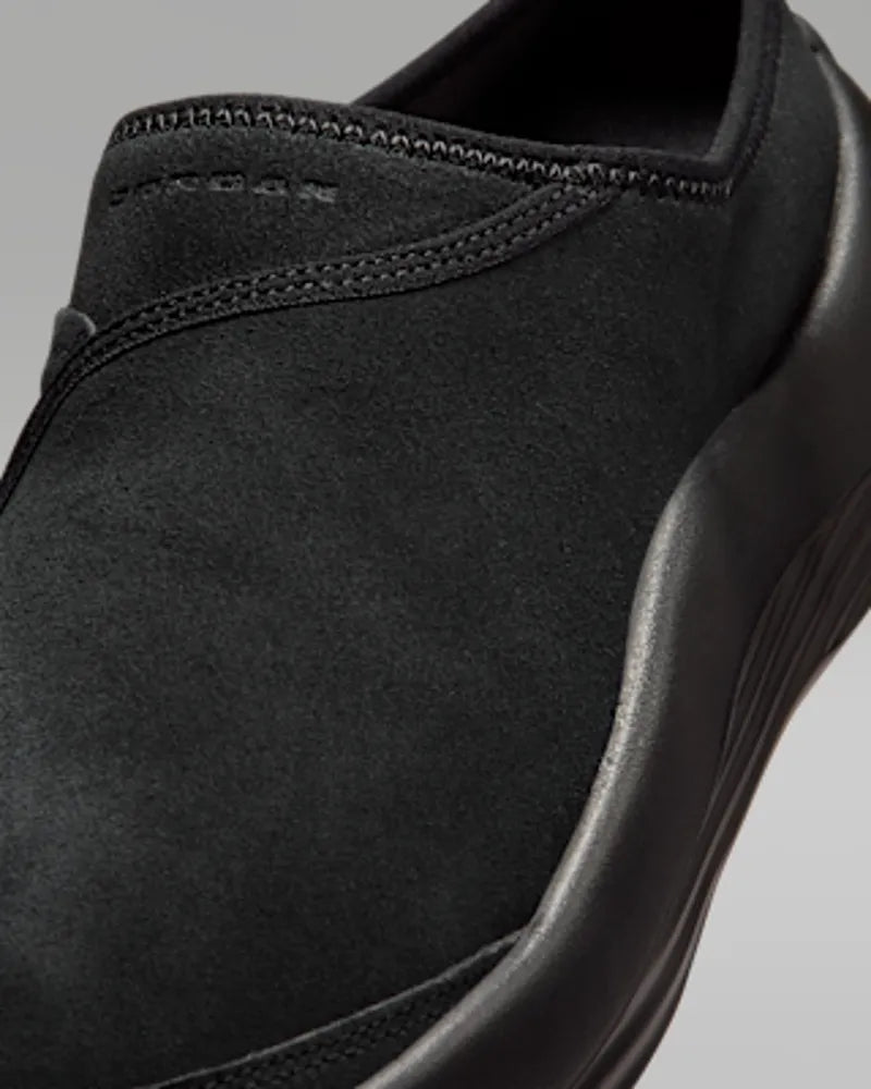 Black/Dark Smoke Grey