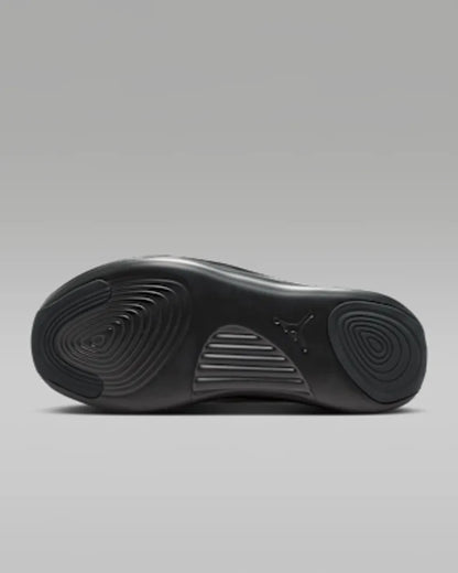 Black/Dark Smoke Grey