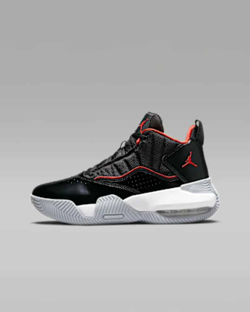 Black/White/Wolf Grey/Chile Red