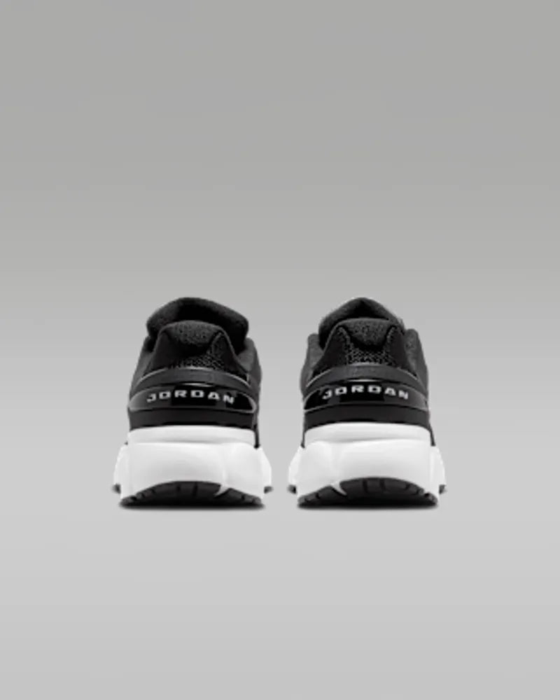 Black/Anthracite/White