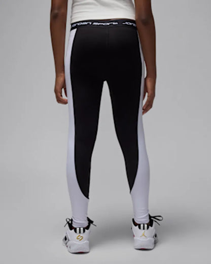 Black/White