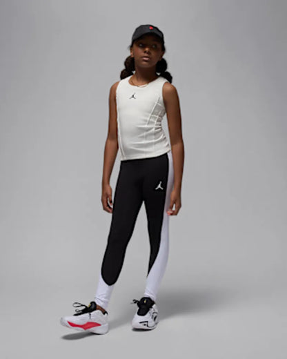 Black/White