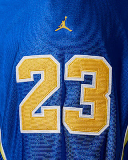 XS